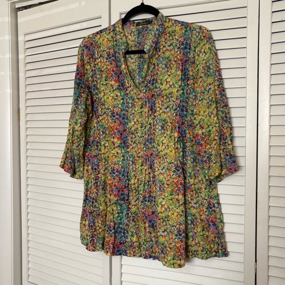 Colorful Floral Women's Tunic Top - Picture 3 of 4